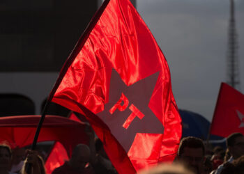 Em evento com Lula, presidente da Petrobras defende exploração na Foz do Amazonas: ‘Faremos tudo de forma extremamente segura’