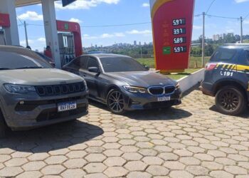 prf-recupera-carros-roubados-avaliados-em-r$-800-mil