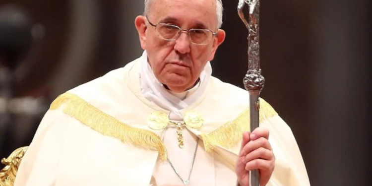 vaticano-afirma-que-papa-teve-noite-tranquila,-apos-crise-respiratoria