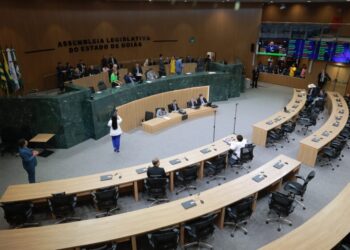 deputados-fazem-audiencia-publica-para-discutir-leilao-da-saneago