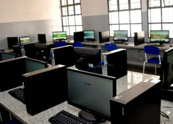 governo-de-goias-lanca-licitacao-para-ampliar-rede-de-wi-fi-publica-no-estado