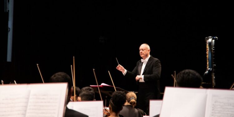 orquestra-filarmonica-de-goias-abre-temporada-2025-no-teatro-basileu-franca