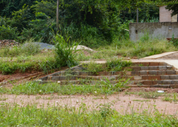 moradores-denunciam-falta-de-estrutura-no-residencial-morumbi