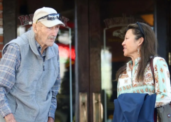 gene-hackman-e-esposa-encontrados-mortos-em-casa,-diz-policia