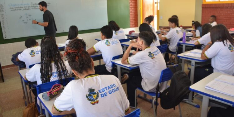 mesmo-com-incentivos-do-governo,-goias-registra-25,88%-de-frequencia-escolar