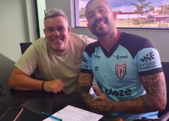 atletico-go-anuncia-vladimir-como-novo-goleiro-para-a-temporada