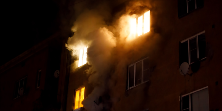 incendio-em-predio-residencial-deixa-ao-menos-19-feridos