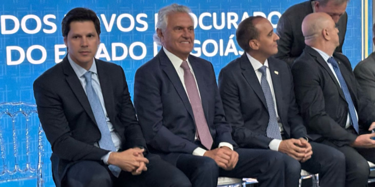 20-novos-procuradores-sao-empossados-em-goias