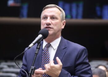 deputado-quer-suspender-decreto-que-regulamenta-acao-de-policiamento-para-funai