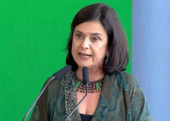 nisia-trindade-diz-ter-sofrido-com-“campanha-misogina-de-desvalorizacao”