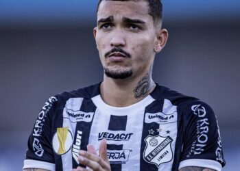 ruan-ribeiro-acerta-com-o-vila-nova-e-chega-a-goiania-nesta-semana