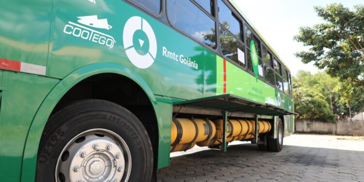primeiro-onibus-movido-a-biometano-rodara-em-fase-de-teste-em-goiania