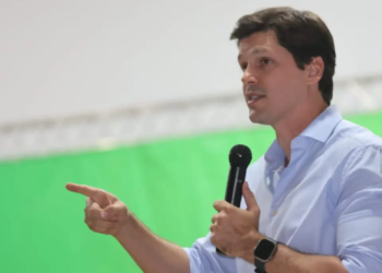 mdb-de-daniel-vilela-prepara-documento-para-“pensar-o-brasil”