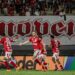 copa-do-brasil:-vila-nova-goleia-apos-expulsao-e-domina-partida-com-show-ofensivo