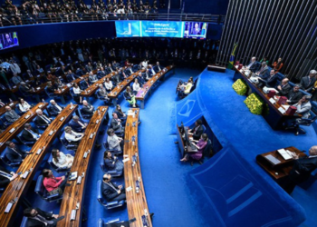 senado-pode-reduzir-tempo-inelegibilidade-para-politicos-condenados;-entenda 