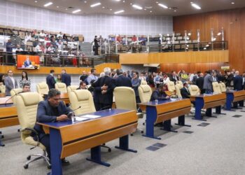 vereadores-divergem-quanto-ao-uso-do-emprestimo-de-r$-710-milhoes