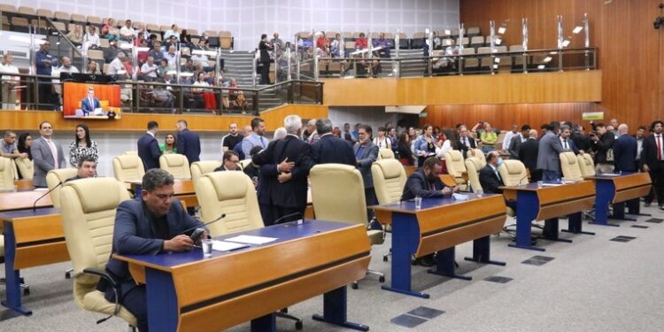 vereadores-divergem-quanto-ao-uso-do-emprestimo-de-r$-710-milhoes