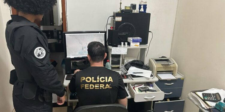 pf-prende-suspeito-em-goias-por-armazenar-e-compartilhar-material-de-abuso-infantil