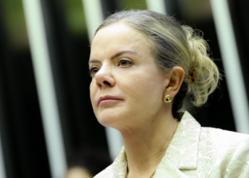 com-gleisi-a-frente,-governo-lula-intensifica-esforcos-para-aprovar-pec-da-seguranca-publica