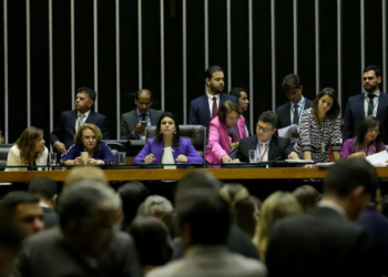 90%-dos-brasileiros-apoiam-maior-participacao-de-mulheres-na-politica