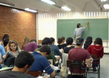 inscricoes-para-o-pe-de-meia-licenciaturas-vao-ate-30-de-marco-com-bolsas-de-r$-1.050