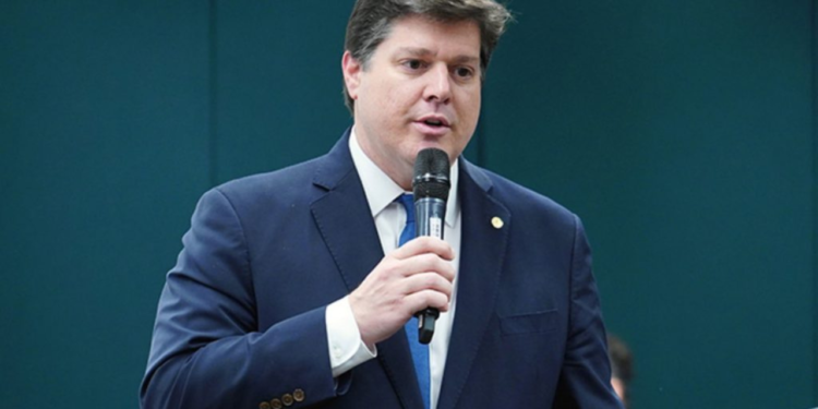 mdb-comeca-a-discutir-candidatura-propria-para-presidencia-em-2026