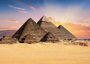 pesquisadores-afirmam-ter-descoberto-“cidade-subterranea”-sob-as-piramides-de-gize,-no-egito