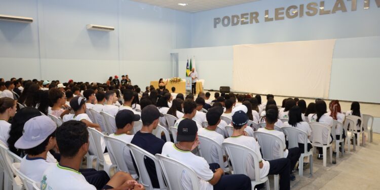 cinema-itinerante-chega-a-nova-iguacu-e-santa-tereza-de-goias