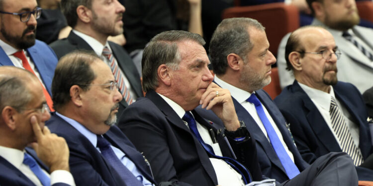 primeira-turma-do-stf-forma-maioria-para-tornar-bolsonaro-reu