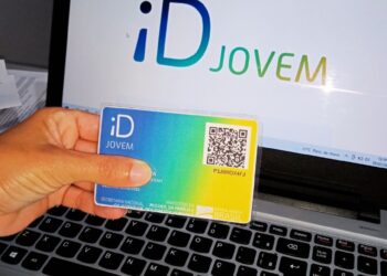 id-jovem:-menos-de-10%-dos-jovens-elegiveis-fazem-uso-do-beneficio