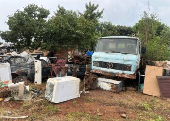 21-veiculos-abandonados-sao-removidos-em-aragoiania