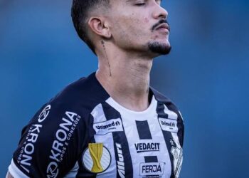 ruan-ribeiro-e-regularizado-e-ja-treina-no-vila-nova