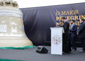 o-maior-sino-do-mundo ja-esta-a-caminho-de-trindade-e-deve-chegar-no-fim-de-maio