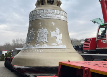 bencao-marca-inicio-do-trajeto-do-maior-sino-em-direcao-a-trindade