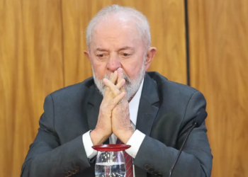 mau-humor-politico-e-economia-fragilizada-marcam-cenario-para-2026