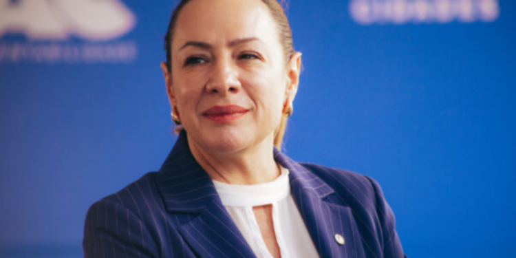 adriana-accorsi-recebe-alta-medica-apos-quadro-de-herpes-zoster-e-agradece-apoio