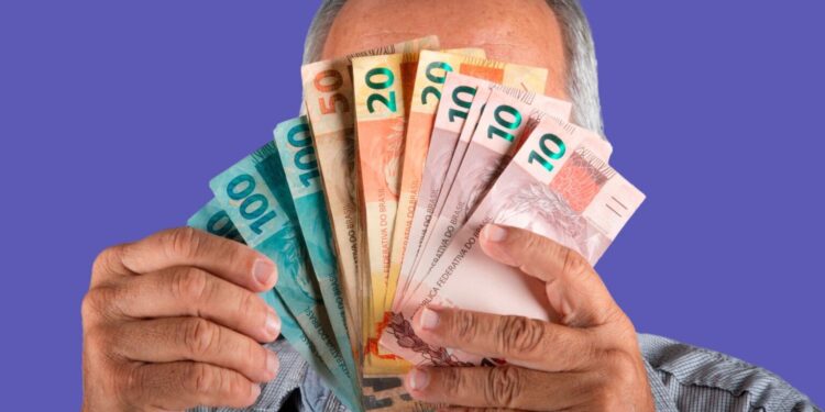 divida-publica-de-fevereiro-aumenta-3,3%-em-relacao-a-janeiro-e-chega-a-r$-7,49-tri