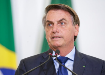 bolsonaro-convoca-nova-manifestacao-em-meio-a-polemica-do-caso-debora 