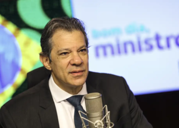 a-intencao-por-tras-da-viagem-de-haddad-a-franca