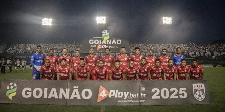 vila-nova-quebra-jejum-de-20-anos-e-conquista-o-goianao-2025