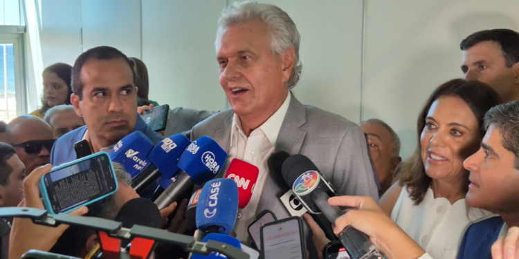 ausencia-estrategica?-presidente-do-partido-de-caiado-nao-vai-a-evento-em-salvador