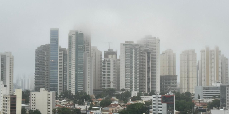 frente-fria-traz-risco-de-tempestades-para-goias-neste-domingo-(5)