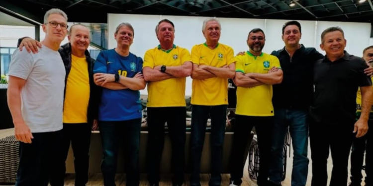 ato-na-avenida-paulista-reune-sete-governadores-e-outras-liderancas