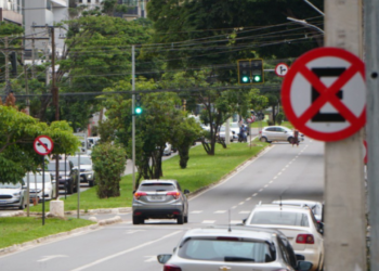 comerciantes-criam-vagas-apos-proibicao-de-estacionamento-em-avenidas-de-goiania