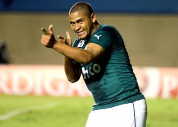 tupy-de-jussara-anuncia-walter-como-reforco-para-divisao-de-acesso