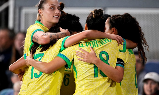 selecao-feminina-vence-de-virada-e-quebra-tabu-de-10-anos-contra-os-estados-unidos