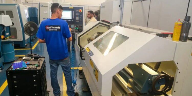 goias-atrai-r$-12,6-bi-de-investimentos-com-38,3-mil-novas-empresas-em-2024