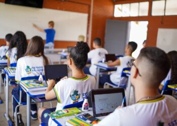 goias-se-destaca-nacionalmente-na-ampliacao-da-rede-estadual-de-ensino