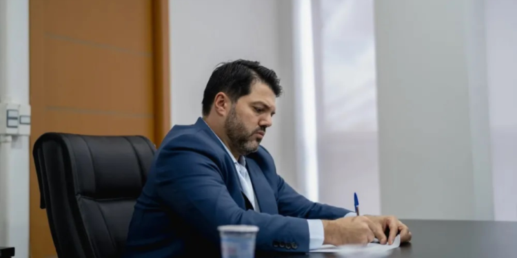 prefeito-de-anapolis-recebe-alta-apos-terceira-internacao-em-100-dias-de-governo