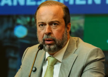 governo-promete-isentar-conta-de-luz-para-60-milhoes-de-brasileiros